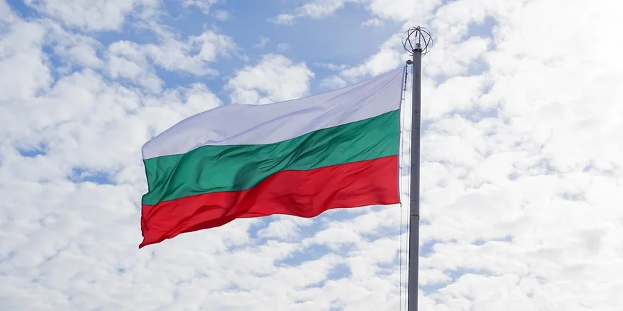 Болгарія припиняє військову допомогу Україні: новий уряд виступив за мирні переговори