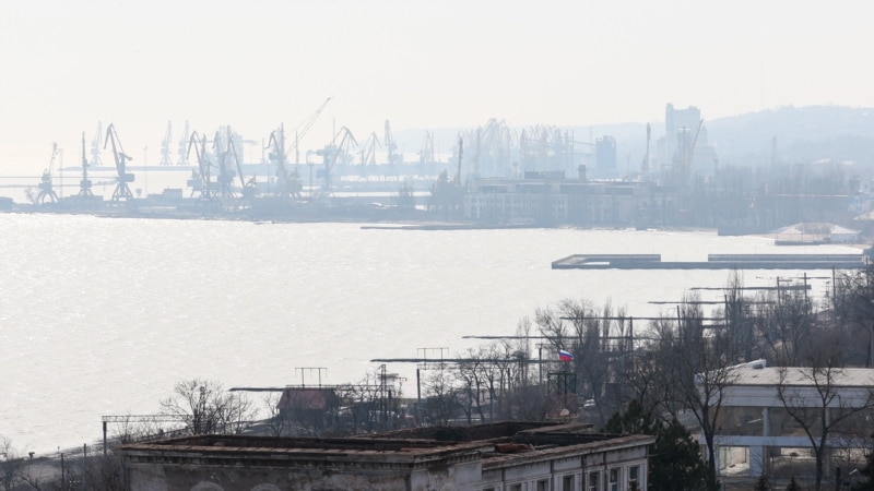 ЗСУ вразили склад боєприпасів у Бєлгородській обл. та резервуари в порту Маріуполя