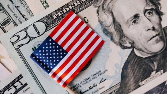 Курс долара вперше перевищив 45 гривень у банківському продажу — Мінфін