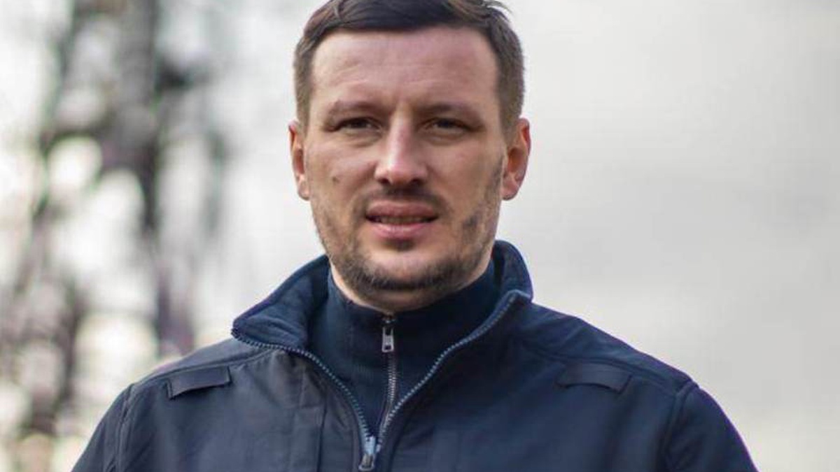 РФ зранку масовано обстріляла Херсон КАБами: численні пожежі, є жертви