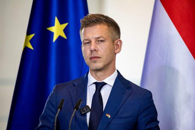 Мадяр видалив пункт про прискорений вступ України до ЄС з підсумкової декларації