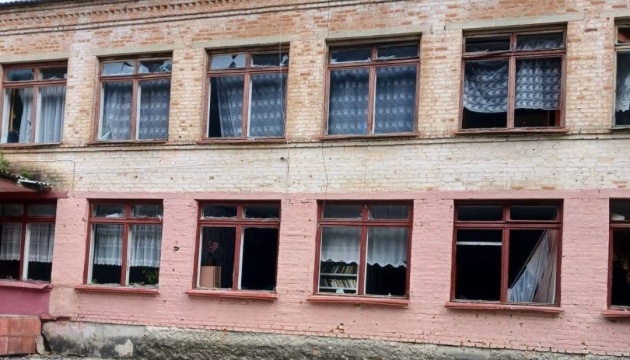 Обстріл Чернігівщини: пошкоджено школу та будинок культури у прикордонних громадах