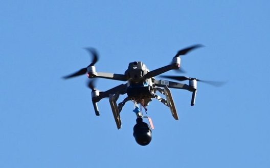 Дрон РФ атакував цивільне авто у Харкові: пасажир загинув, водійка поранена
