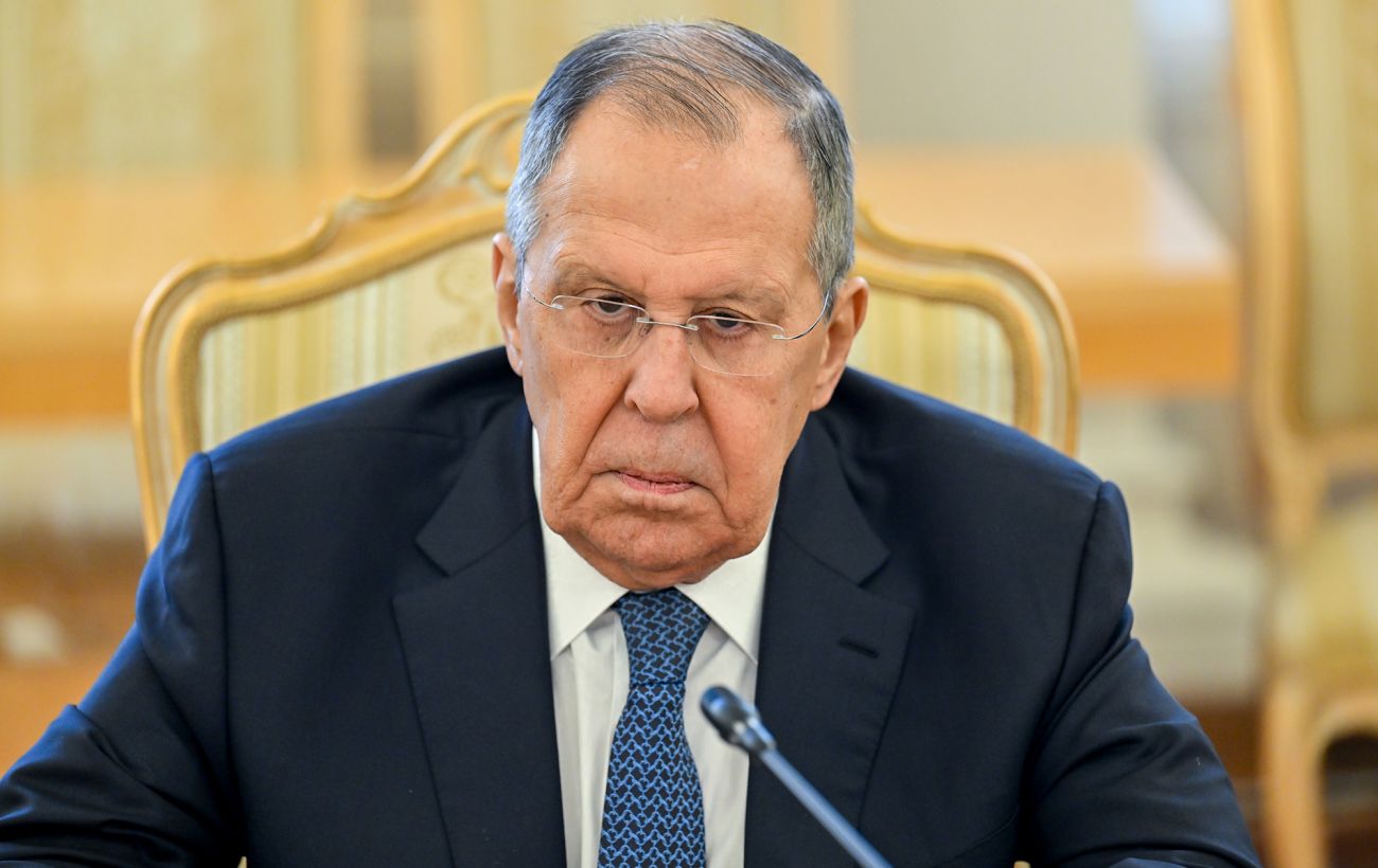 Лавров і Пєсков: Росія не зупиниться на лінії фронту і не веде переговорів