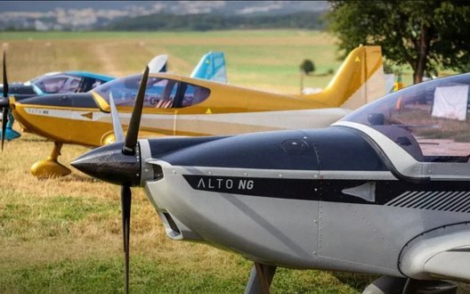 Чехія передала Україні 10 навчально-тренувальних літаків ALTO NG