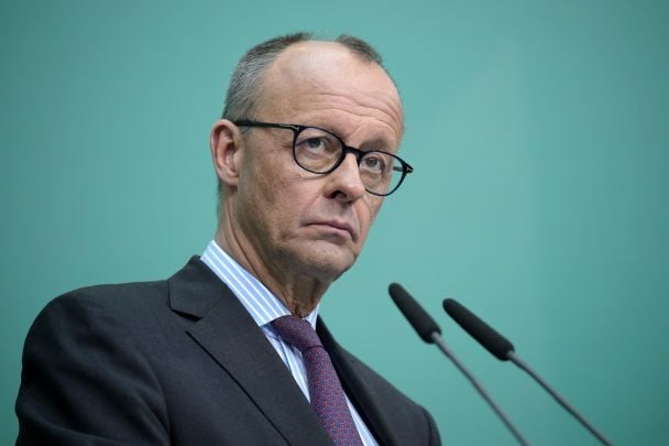Мерц: настав час розпочати переговори про заморожування лінії фронту