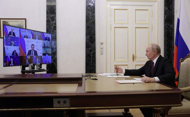 Кремль заявив про готовність до переговорів без припинення вогню