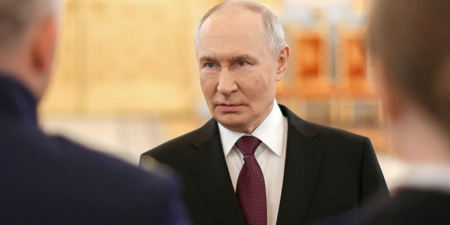 Forbes: Путін може бути усунений від влади протягом трьох років через кризу в Росії
