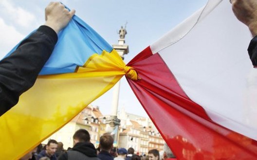 Польща вбачає «ескалацію» у рішенні про Пантеон, Росія маніпулює суперечкою