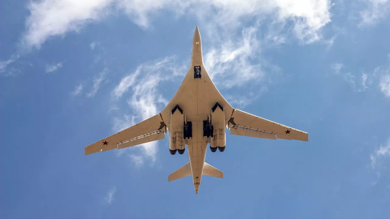 Масована атака Росії: пуски крилатих ракет Х-101 з бомбардувальників Ту-160 та Ту-95