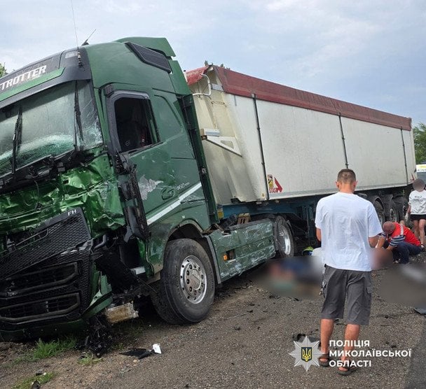 Смертельна ДТП на трасі Одеса–Миколаїв: 9 загиблих, 8 поранених