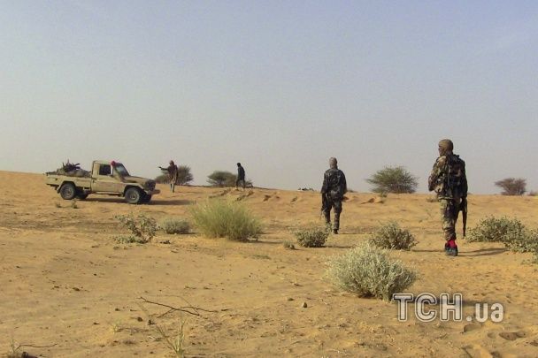 Туареги збили російський Мі-24П у Малі: тіло пілота знайдено поза уламками