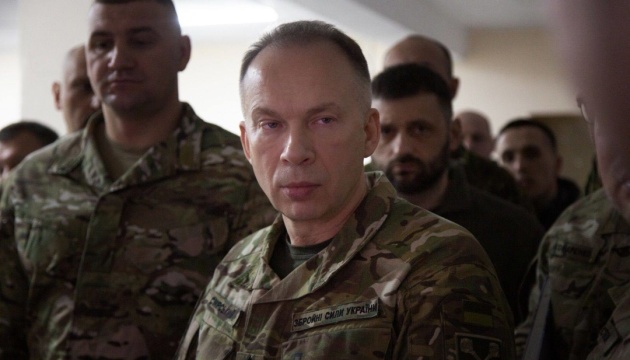 Сирський відвідав підрозділи у Південній зоні: ЗСУ поступово просуваються вперед