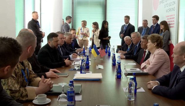 Зеленський на саміті НАТО зустрівся з Конгресом США: брак ракет для Patriot та санкції проти РФ
