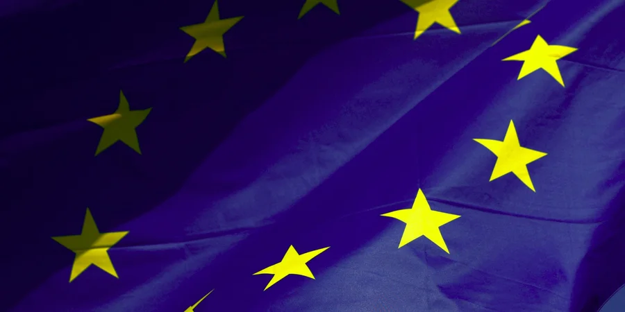 ЄС на шість місяців продовжив санкції проти близько 2600 громадян і компаній Росії