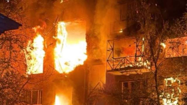 Атака дронів РФ на Запоріжжя: влучення у багатоповерхівку, двоє поранених