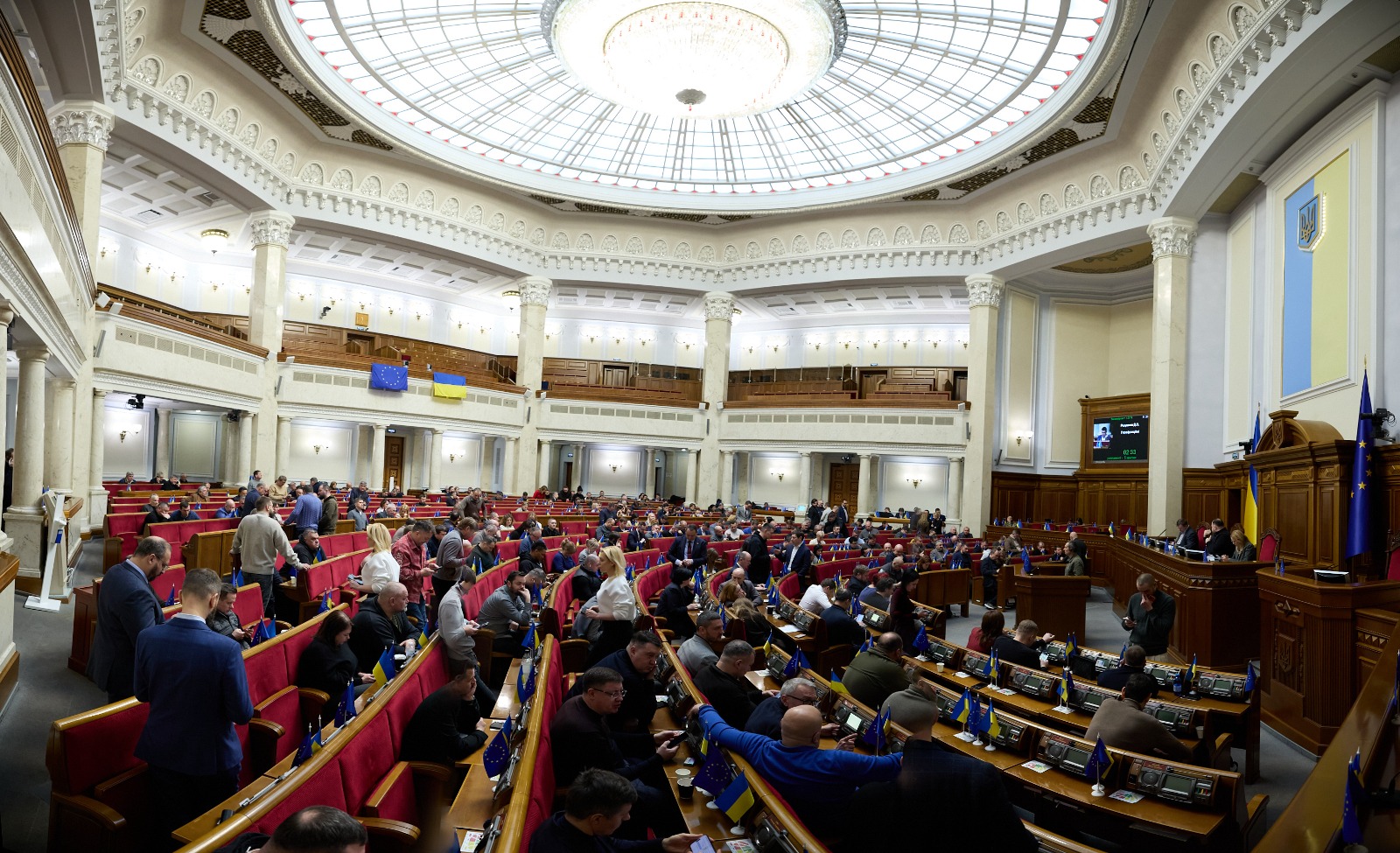 Рада прирівняла права колишніх в'язнів у лавах ЗСУ до інших категорій військових