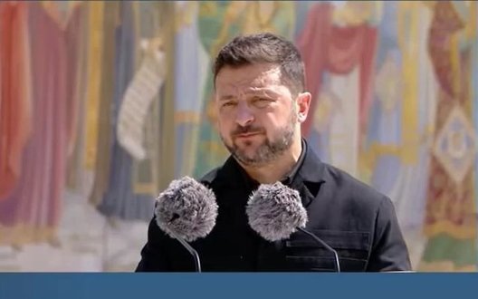 Зеленський анонсував кадрові зміни у дипломатичному корпусі: ряд послів буде замінено