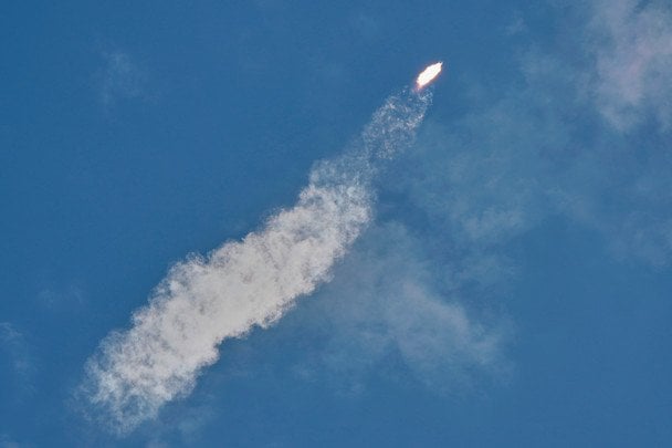 Ракетний удар по Одесі: двоє загиблих, восьмеро поранених, атаковано житловий квартал