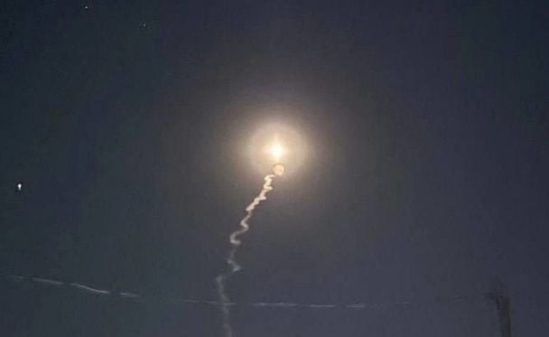Дрони атакували Крим: вибухи й пожежа на аеродромі Гвардійське