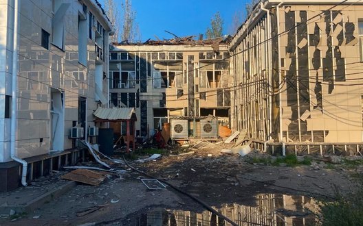 Нічний удар КАБами по Краматорську: двоє загиблих і 10 поранених, пошкоджено медзаклади
