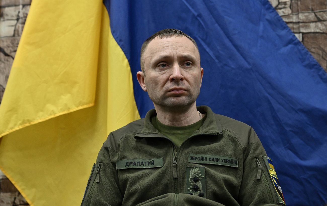 Зеленський звільнив Сирського та призначив Драпатого новим головкомом ЗСУ