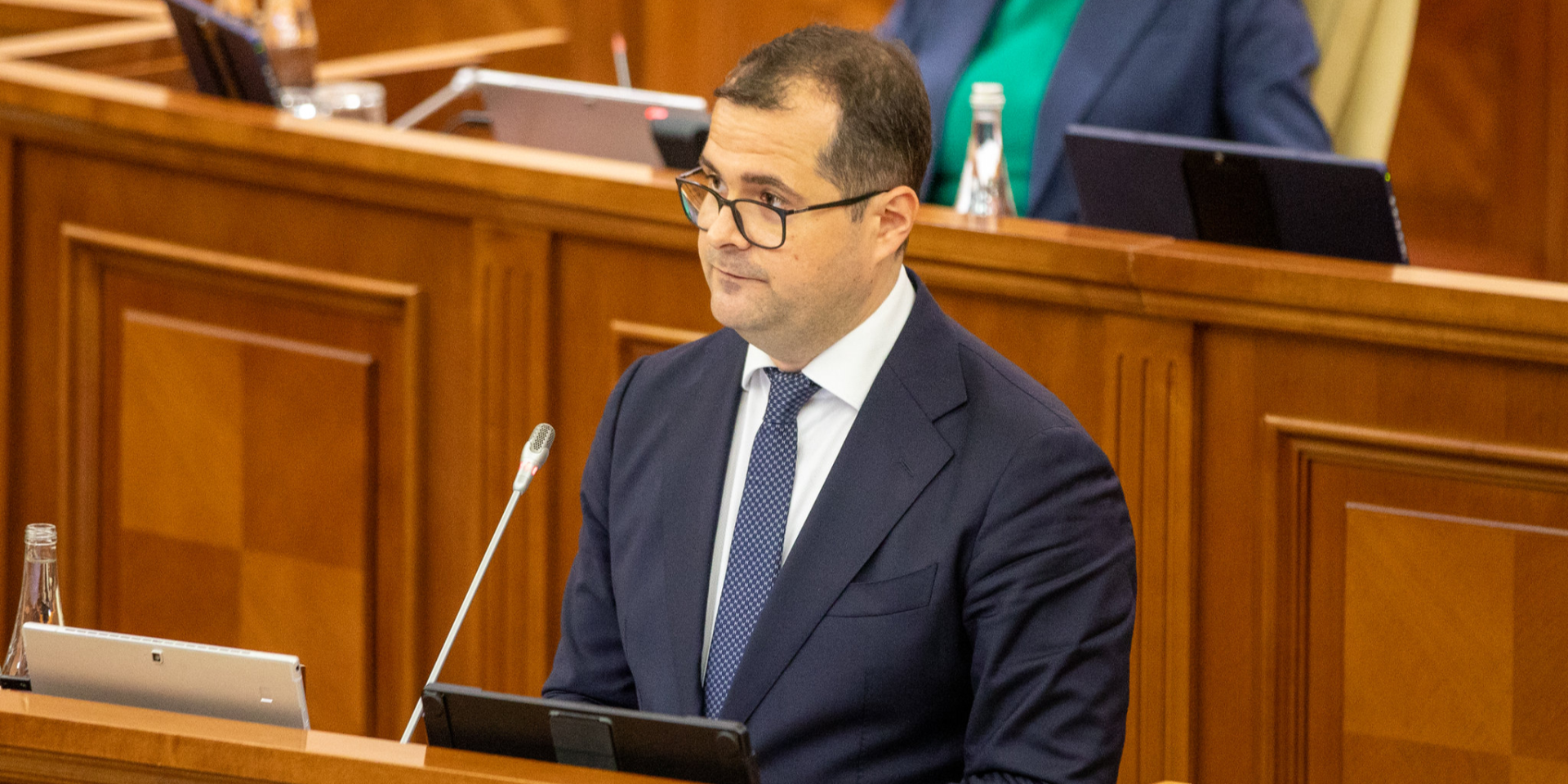 Молдова затвердила новий уряд на чолі з прем'єром Василе Тофаном
