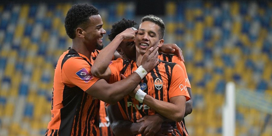 «Шахтар» з пенальті переміг «Металіст 1925» і вийшов на перше місце в УПЛ