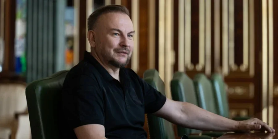 Флеш попередив про нову тактику: БПЛА «Молнія» керується через дрон-ретранслятор «Гербер»