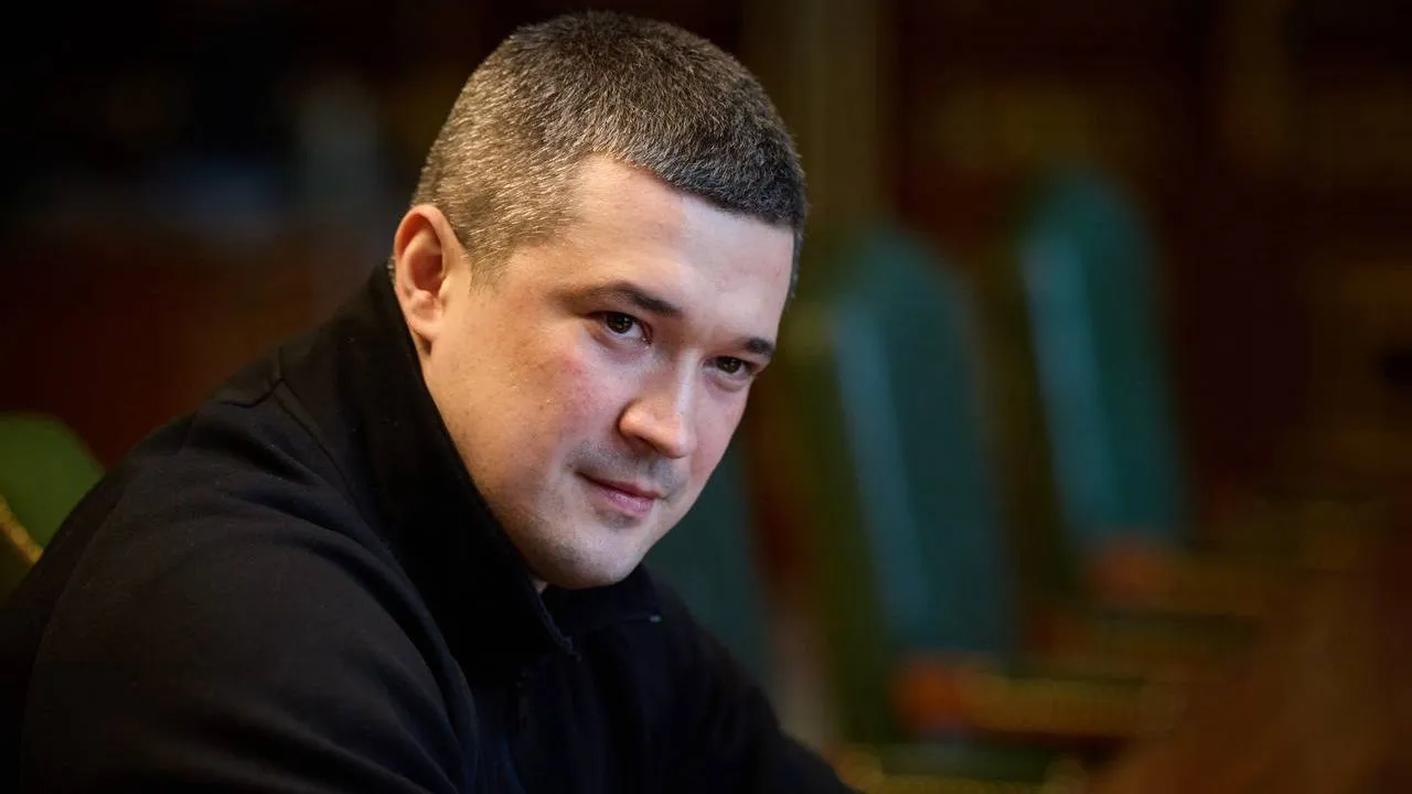 Федоров відкинув пропозиції Зеленського і наполягає на поверненні в Міноборони