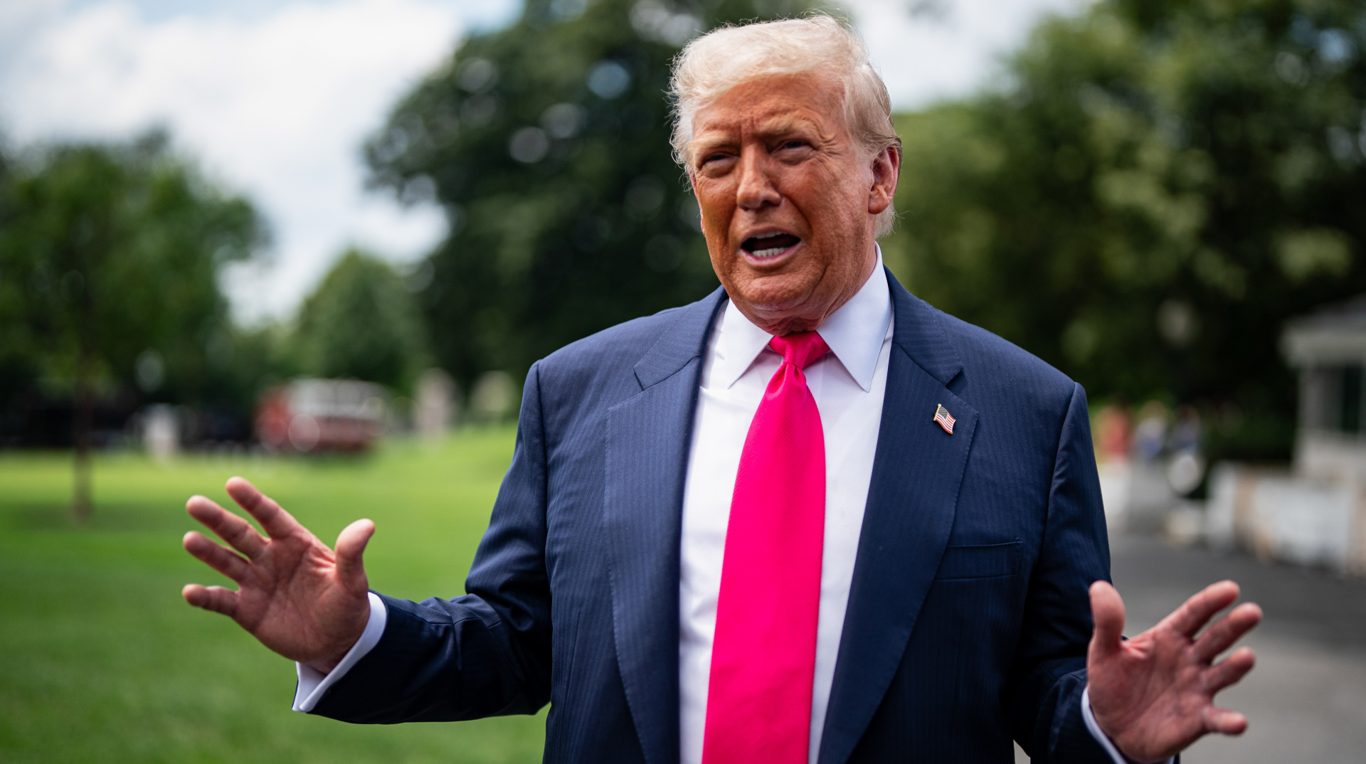 Трамп вимагає від НАТО патрулювання Ормузської протоки як плату за допомогу Україні