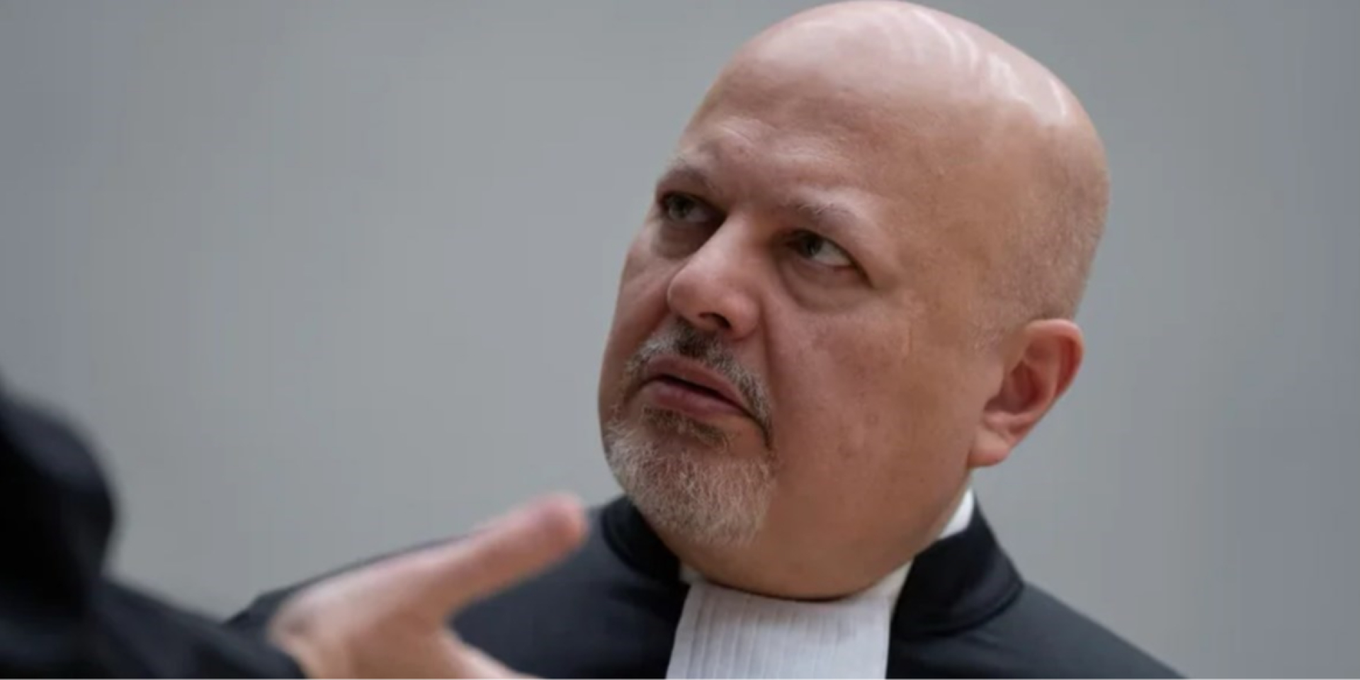 Прокурора МКС Каріма Хана відсторонили через звинувачення в сексуальних домаганнях